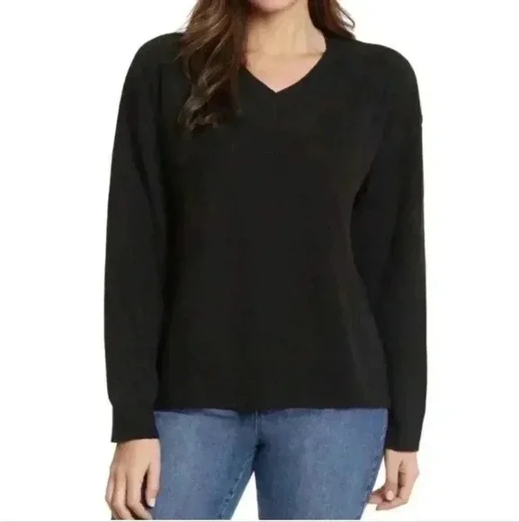 Black sweater Super Soft! - Picture 1 of 9